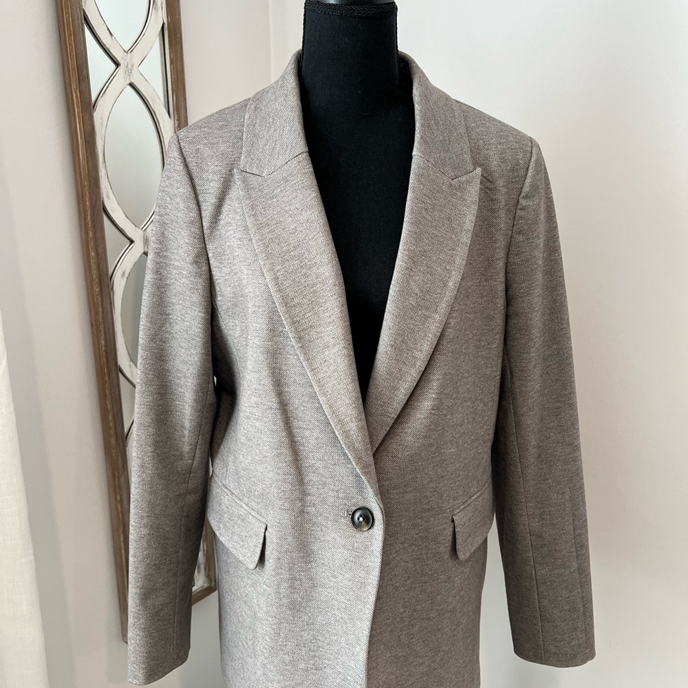 RW&CO. Gray Blazer and pants set
